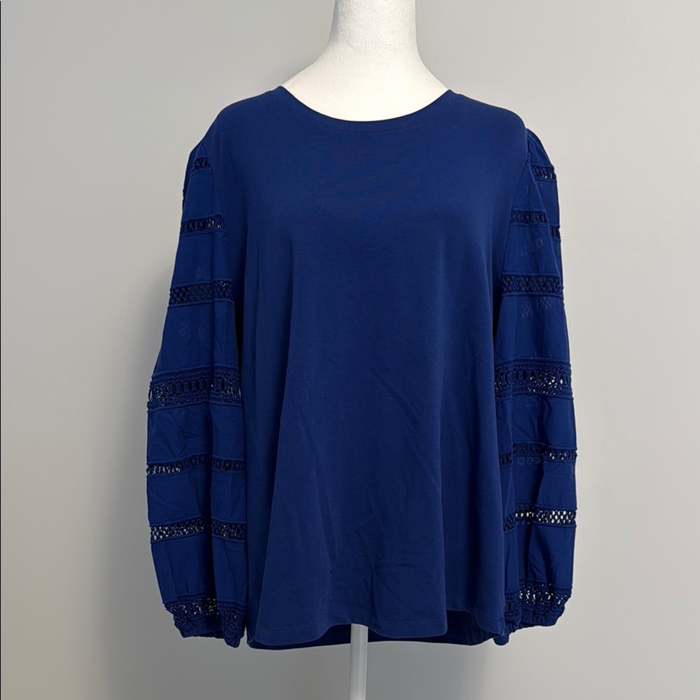 Chico's Blue Crochet Sleeve Shirt in Excellent Preloved Condition Size 3
